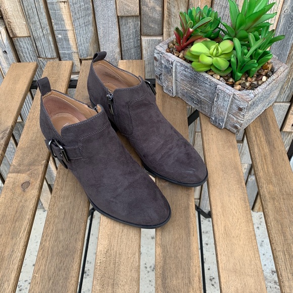 Franco Sarto Shoes - Franco Sarto Halle 2 Ankle Boot Charcoal Sz 6 S181